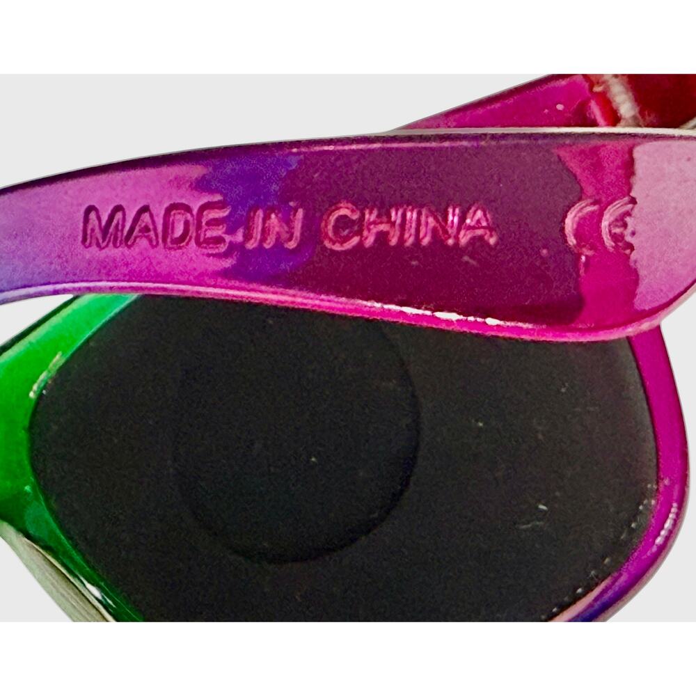 Rogue LGBTQ PRIDE Sunglasses Rainbow Frames Six Colors Lenses Recycled Plastic - Picture 8 of 15